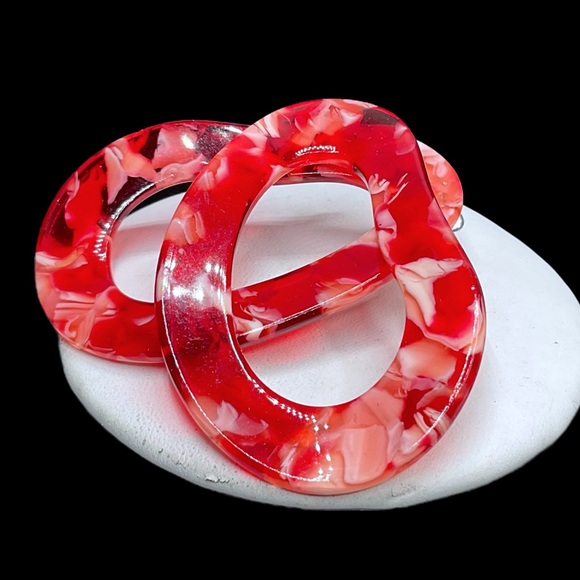 🔥6 Items for $20! Large Vintage Lucite Earrings - Picture 5 of 15